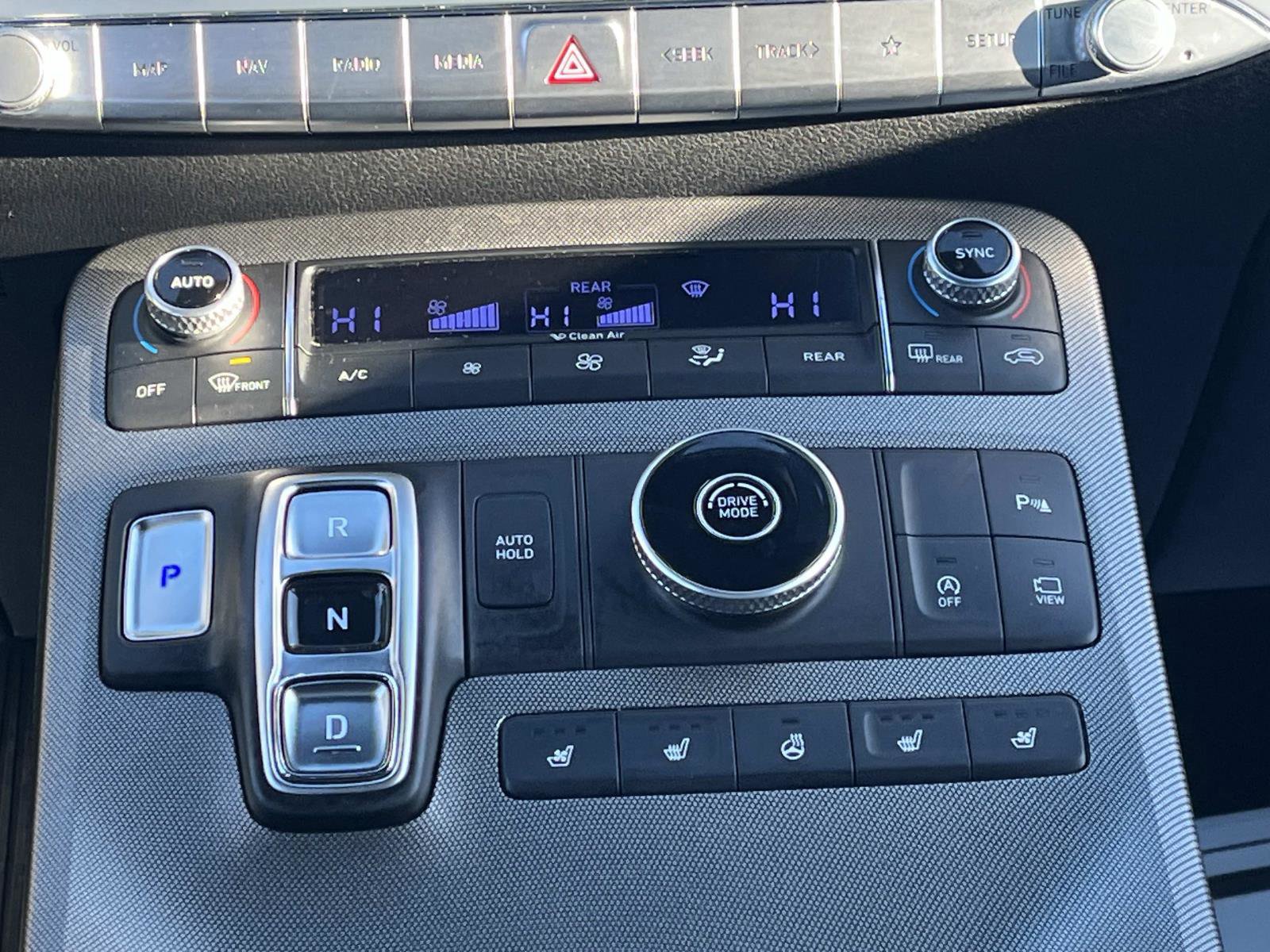 Used 2022 Hyundai Palisade Calligraphy image 19