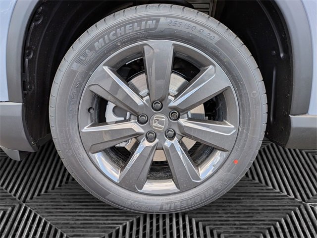 New 2025 Honda Pilot Sport image 9