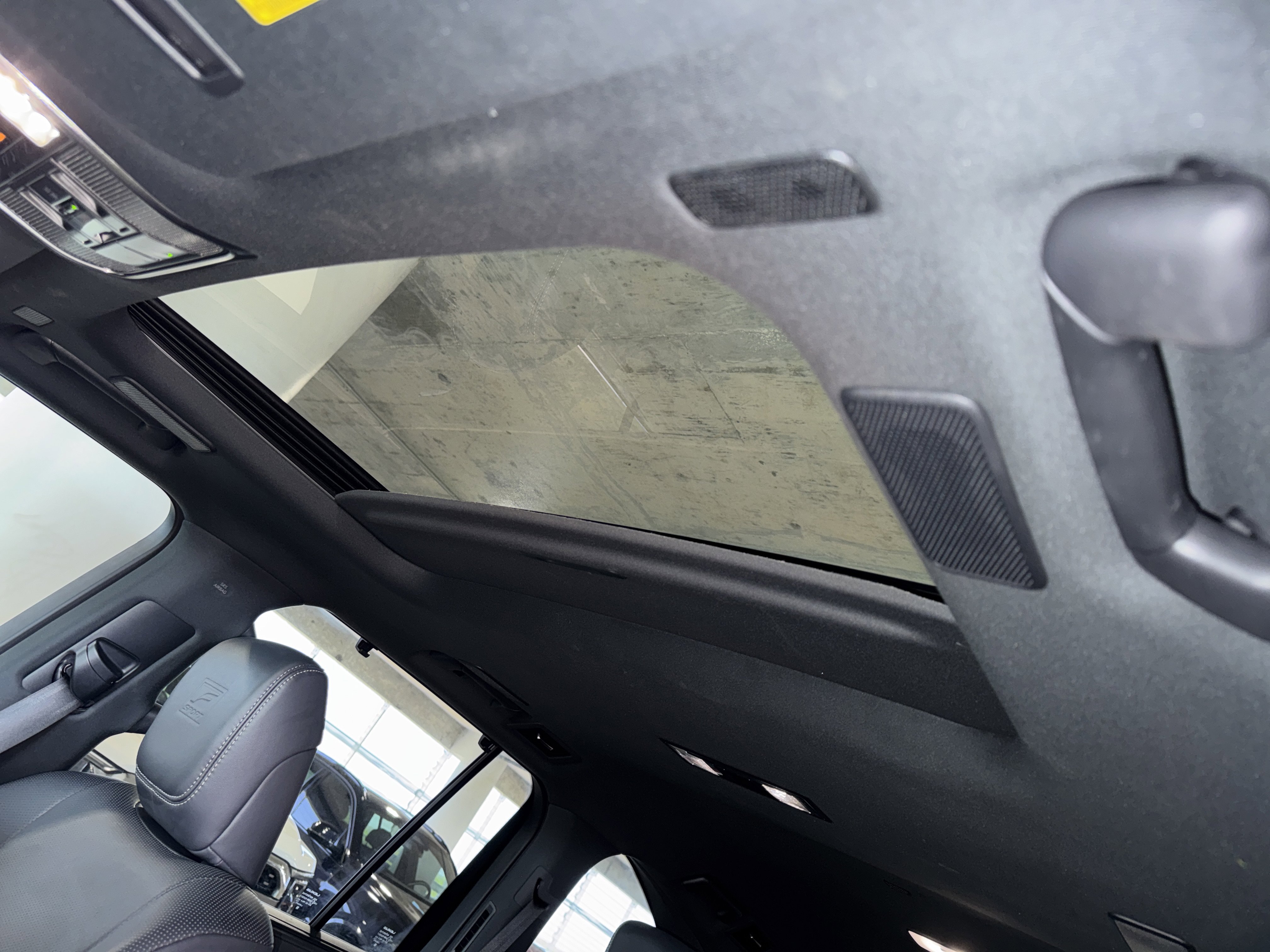 Used 2024 Lexus LX 600 F Sport image 33