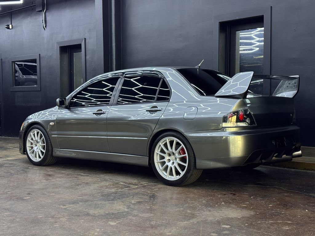 Used 2006 Mitsubishi Lancer Evolution MR image 9