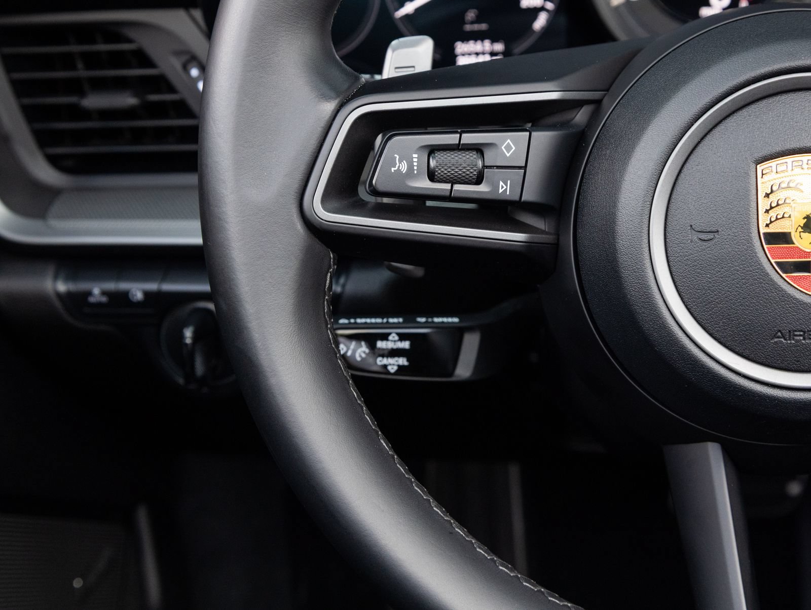 Certified 2022 Porsche 911 Carrera RWD image 17