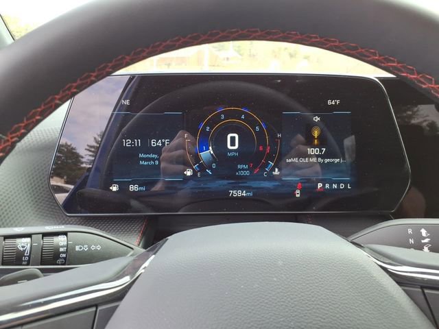 Used 2026 Chevrolet Equinox RS image 8