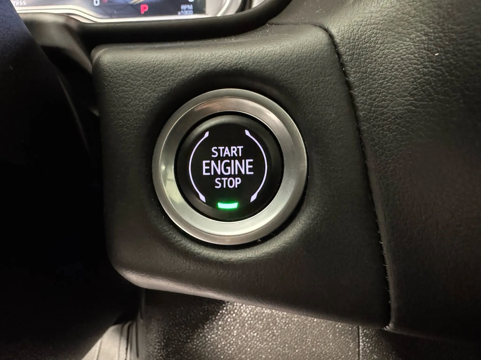 Used 2022 GMC Yukon AT4 image 17