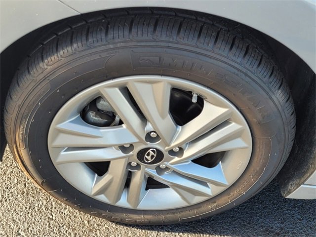 Used 2020 Hyundai Elantra SEL w/ Cargo Package (C1) image 14