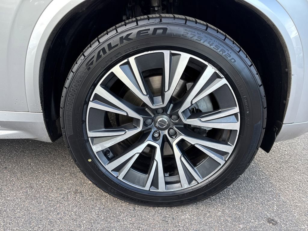 Used 2021 Volvo XC90 T6 Momentum w/ Advanced Package image 35