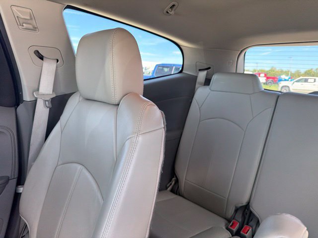 Used 2015 Chevrolet Traverse LT FWD image 15