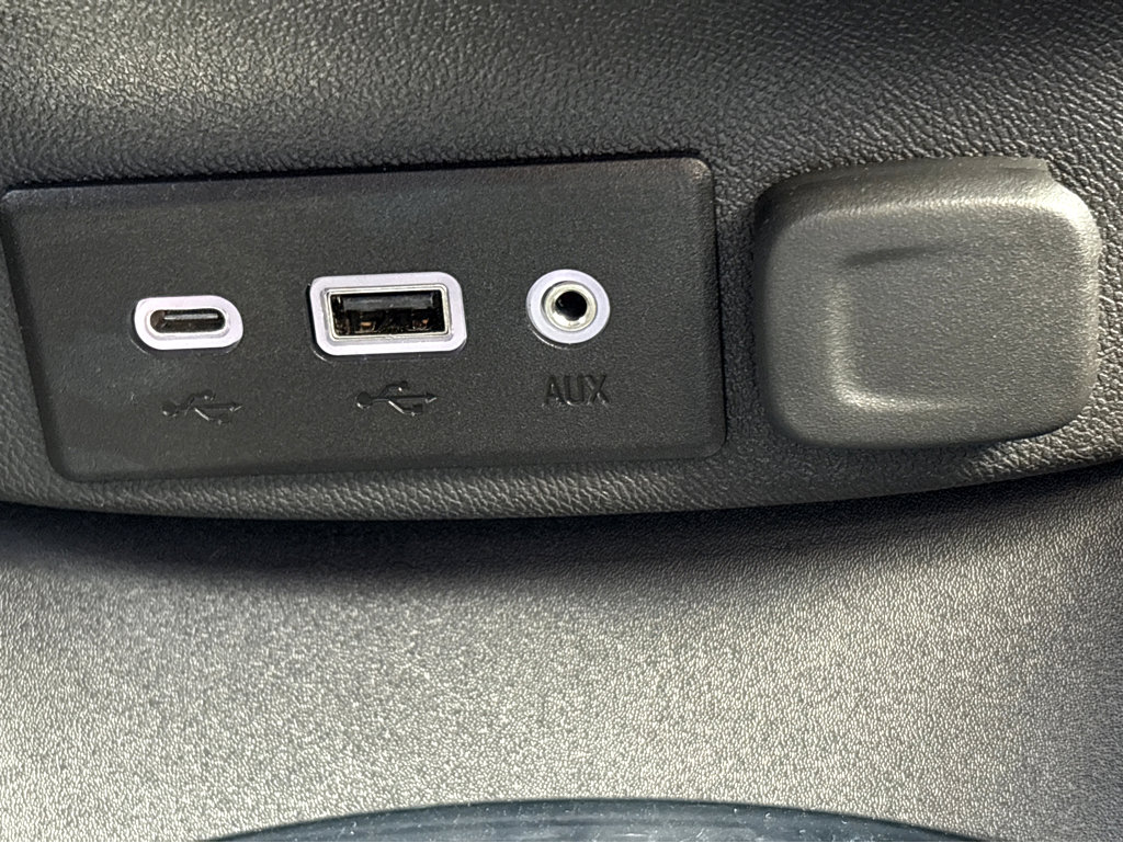 Used 2022 Chevrolet Malibu LT image 10