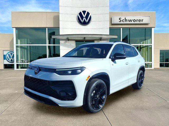 New 2026 Volkswagen Tiguan SE R-Line image 8