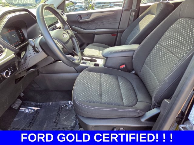 Used 2023 Ford Escape Active w/ Tech Pack #1 FWD image 9