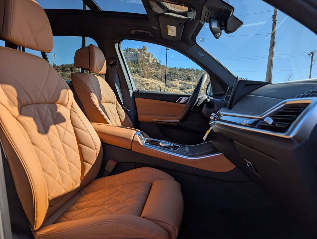 New 2026 BMW X5 xDrive40i w/ Climate Comfort Package image 22