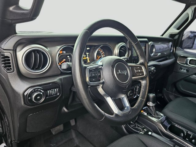 Used 2020 Jeep Wrangler Unlimited Sahara AWD/4WD image 26