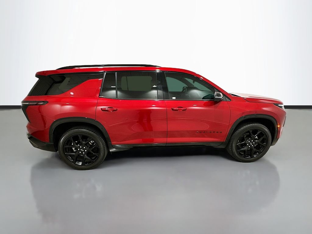 Used 2024 Chevrolet Traverse RS w/ LPO, Floor Liner Package AWD/4WD image 8