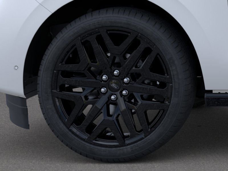 New 2026 Ford Expedition Max Platinum image 19