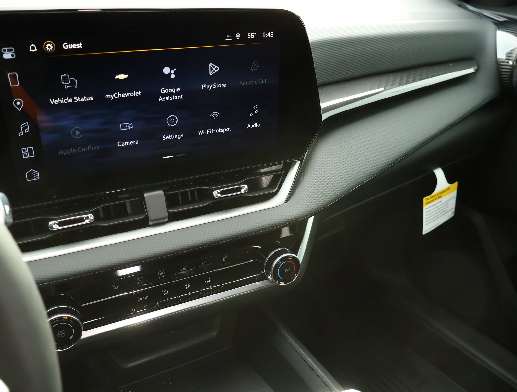 New 2026 Chevrolet Equinox LT w/ Midnight Edition image 17