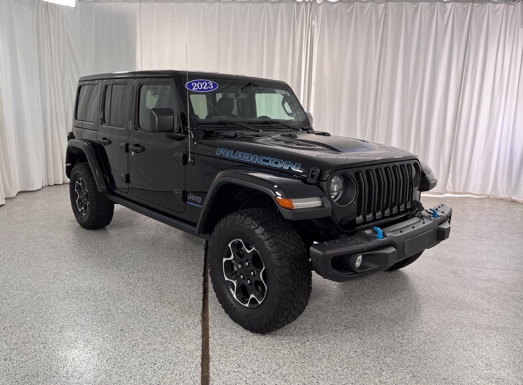 Used 2023 Jeep Wrangler Unlimited Rubicon 4xe w/ Steel Bumper Group AWD/4WD image 16