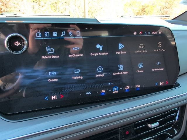 New 2026 Chevrolet Suburban LS AWD/4WD image 21