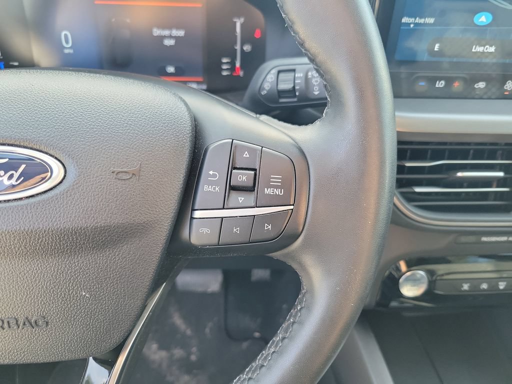 Used 2023 Ford Escape Active w/ Tech Pack #1 FWD image 19