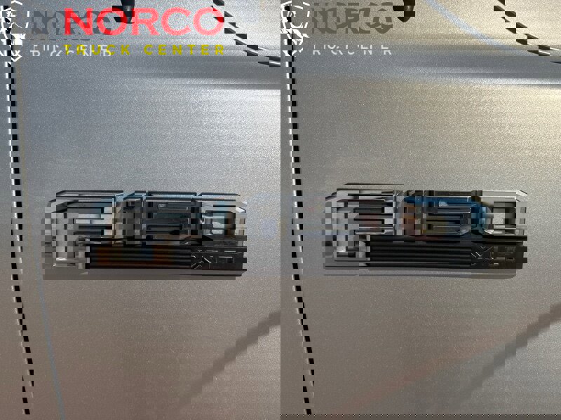 Used 2017 Ford F150 XLT image 10