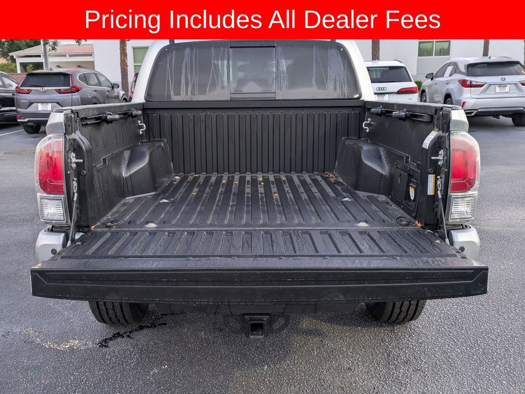 Used 2022 Toyota Tacoma TRD Sport w/ Technology Package RWD image 14