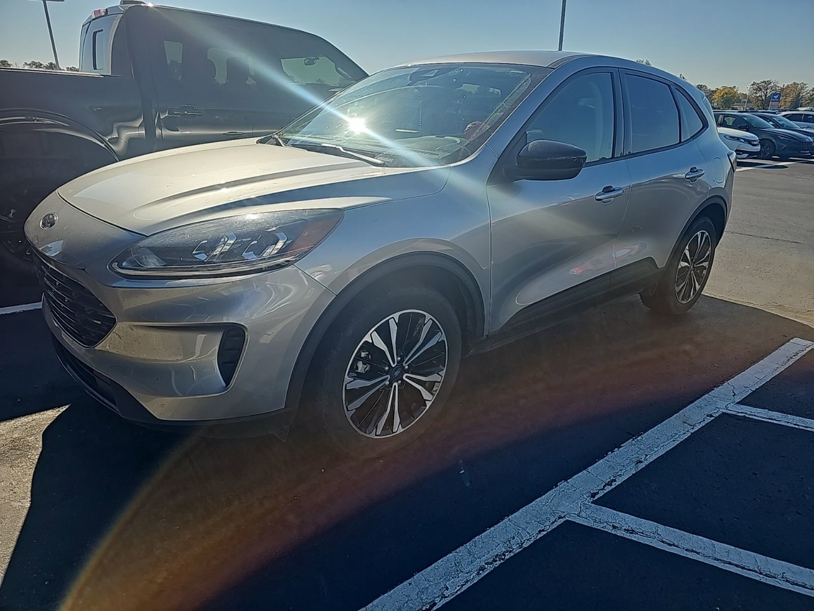 Certified 2022 Ford Escape SE w/ SE Sport Appearance Package