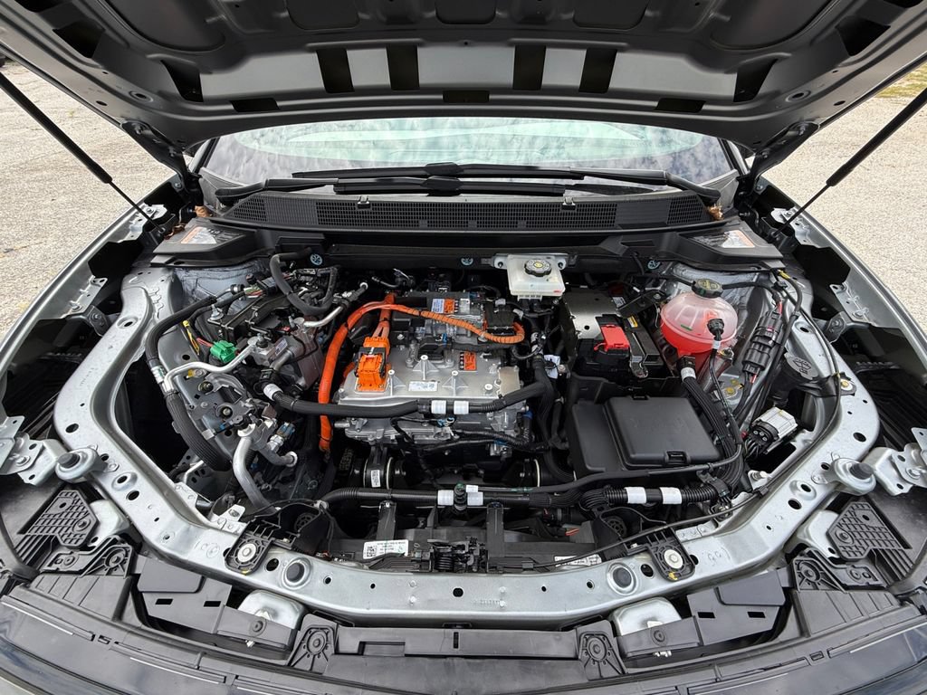 New 2026 Chevrolet Equinox EV LT FWD image 28