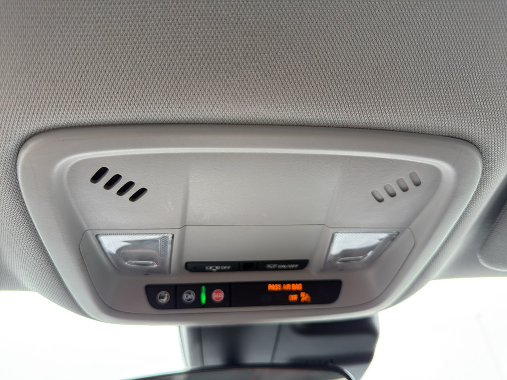 Used 2024 Chevrolet Malibu LT FWD image 23