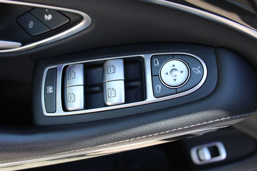 Used 2016 Mercedes-Benz S 550 Sedan image 29