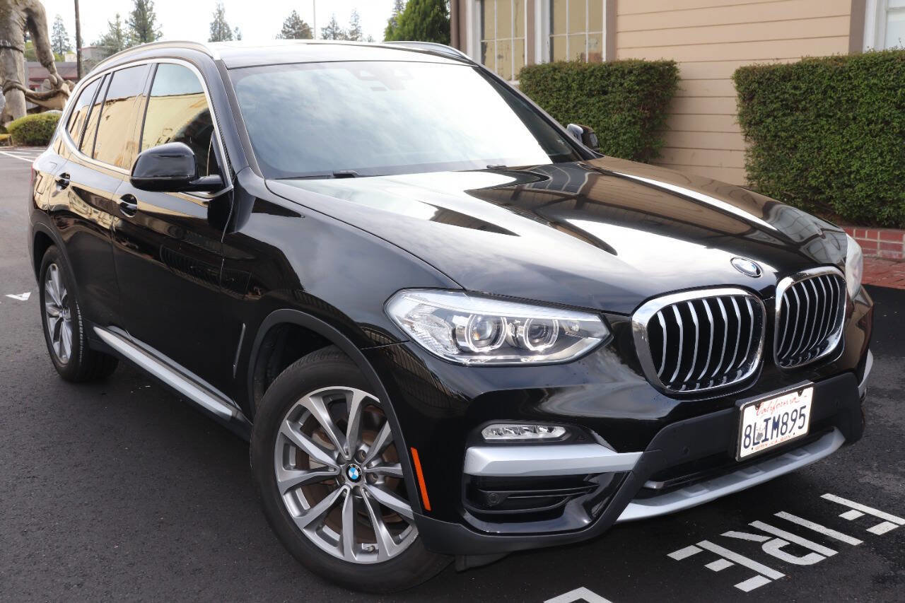Used 2019 BMW X3 sDrive30i w/ Convenience Package image 1