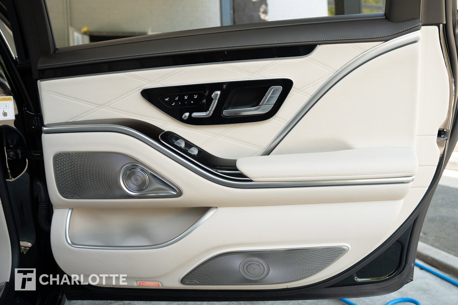 Used 2024 Mercedes-Benz Maybach S 680 4MATIC image 32