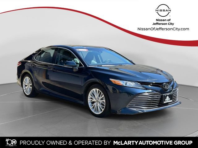 Used 2018 Toyota Camry XLE FWD image 1