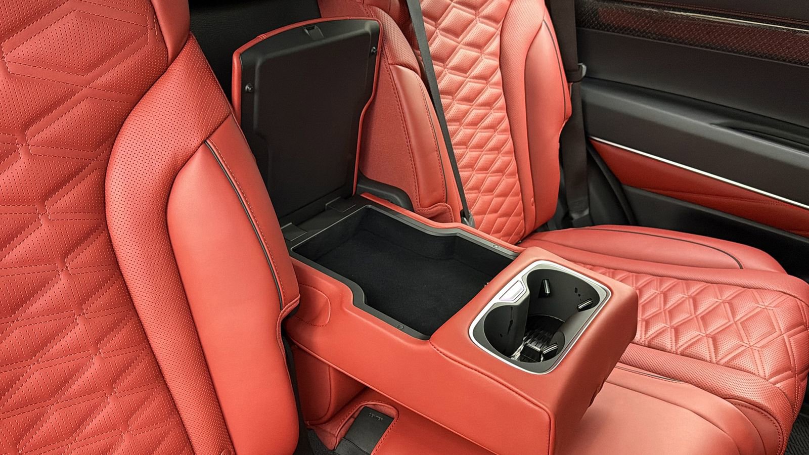 Used 2026 Genesis GV80 3.5T e-SC image 39