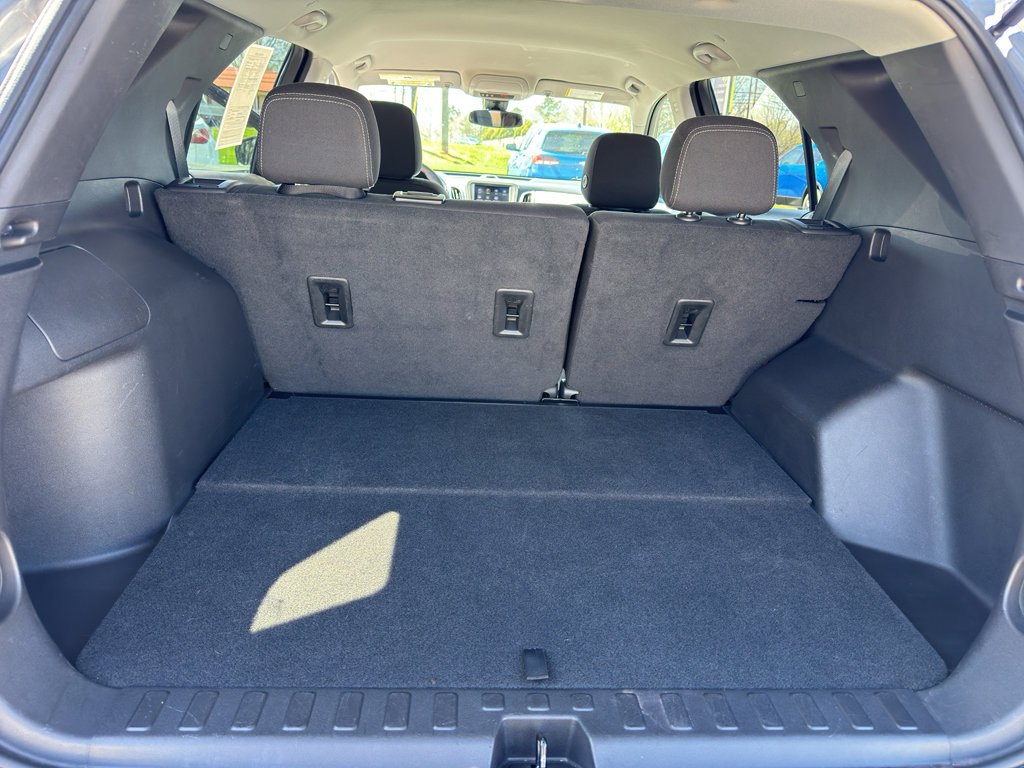 Used 2023 Chevrolet Equinox LS image 16