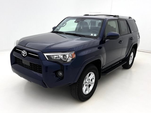 Used 2021 Toyota 4Runner SR5 AWD/4WD image 4