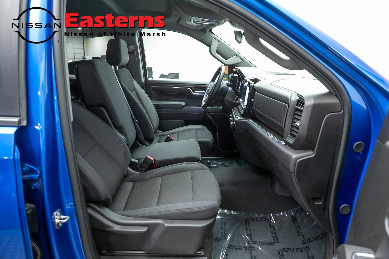 Used 2024 Chevrolet Silverado 1500 RST w/ Protection Package AWD/4WD image 22