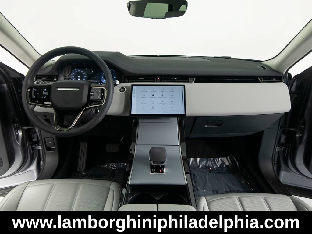 Used 2025 Land Rover Range Rover Evoque S AWD/4WD image 29