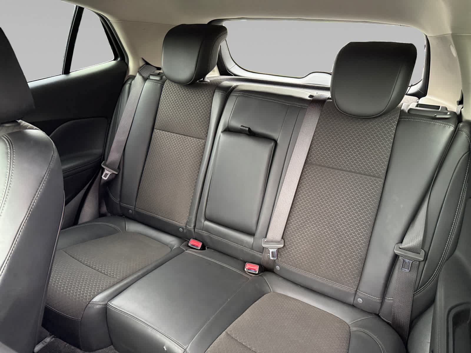 Used 2019 Buick Encore Sport Touring w/ Safety Package FWD image 22