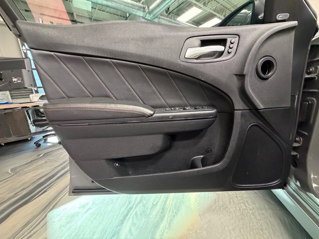 Used 2018 Dodge Charger R/T image 47