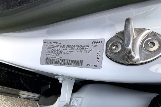 Certified 2023 Audi e-tron GT Premium Plus w/ Performance Package AWD/4WD image 35