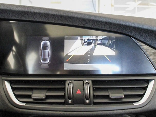 Used 2022 Alfa Romeo Giulia Sprint image 16