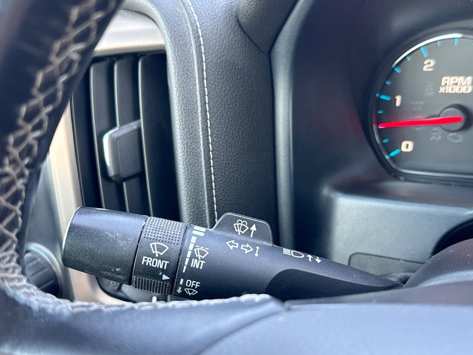 Used 2019 GMC Sierra 2500 Denali AWD/4WD image 29