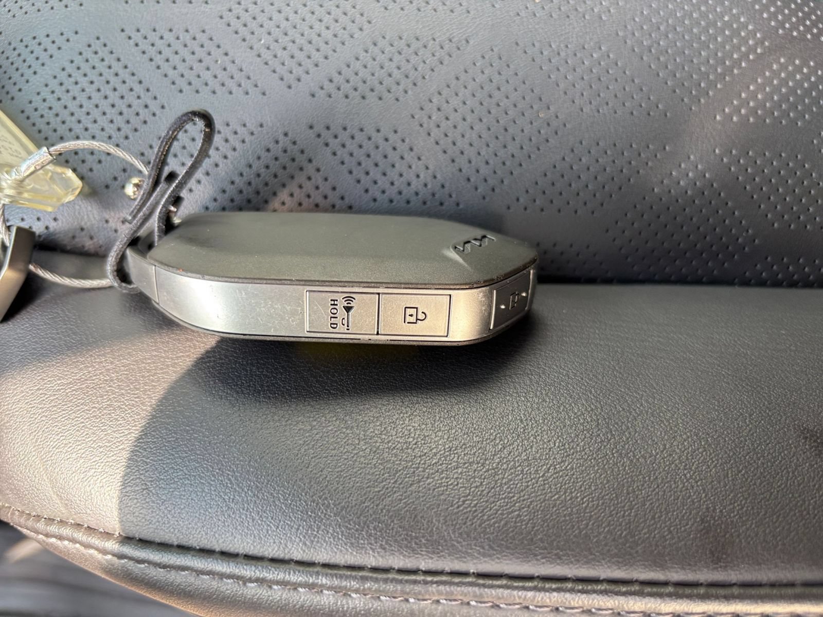Used 2026 Kia Carnival FWD image 19