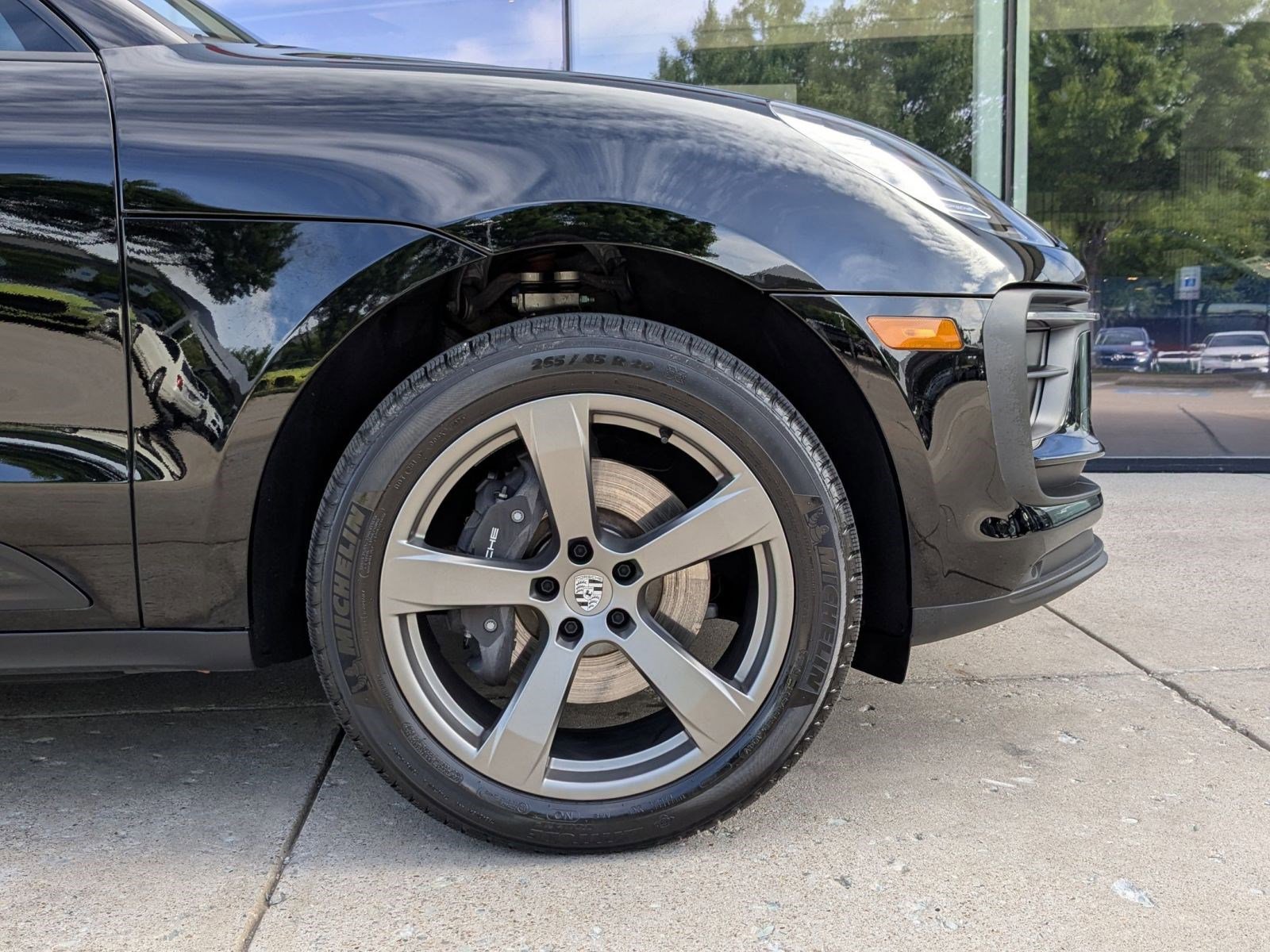 Certified 2026 Porsche Macan image 11