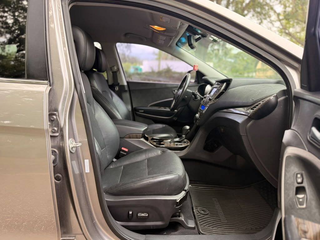 Used 2013 Hyundai Santa Fe Sport 2.0T FWD image 13