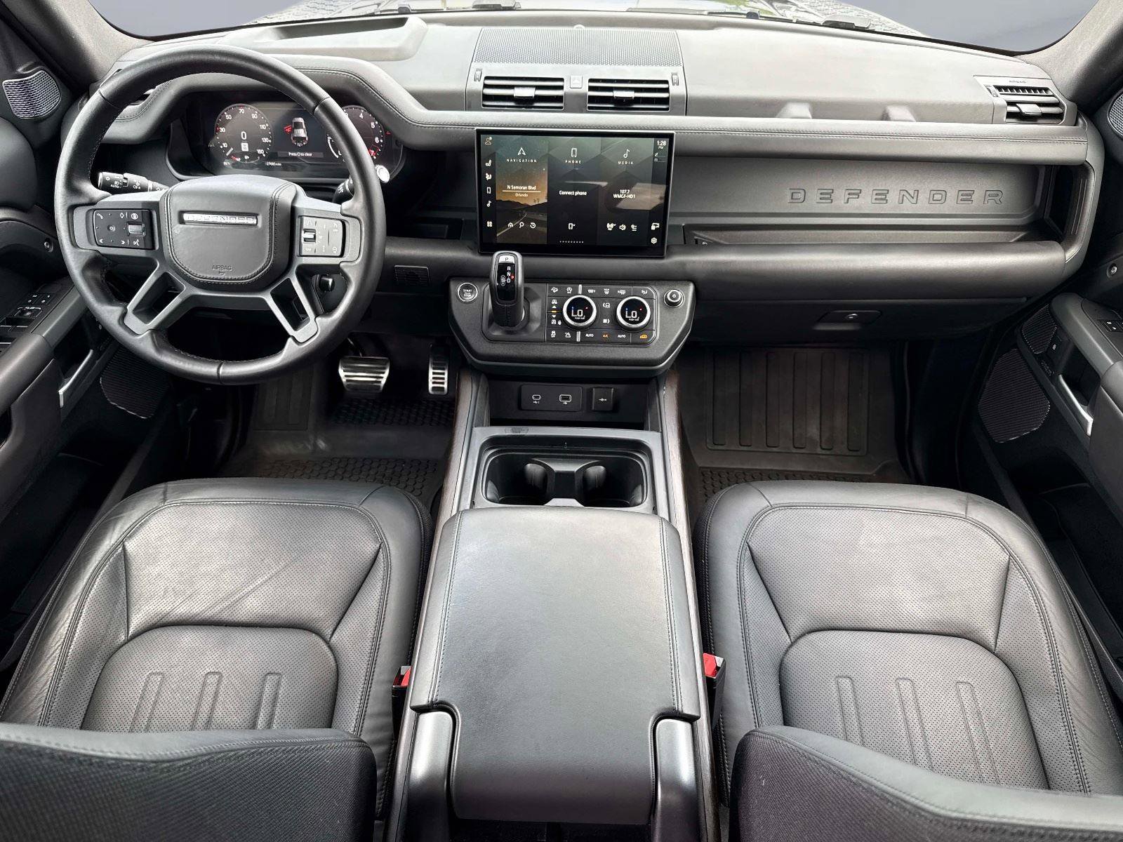 Used 2024 Land Rover Defender 110 X AWD/4WD image 15