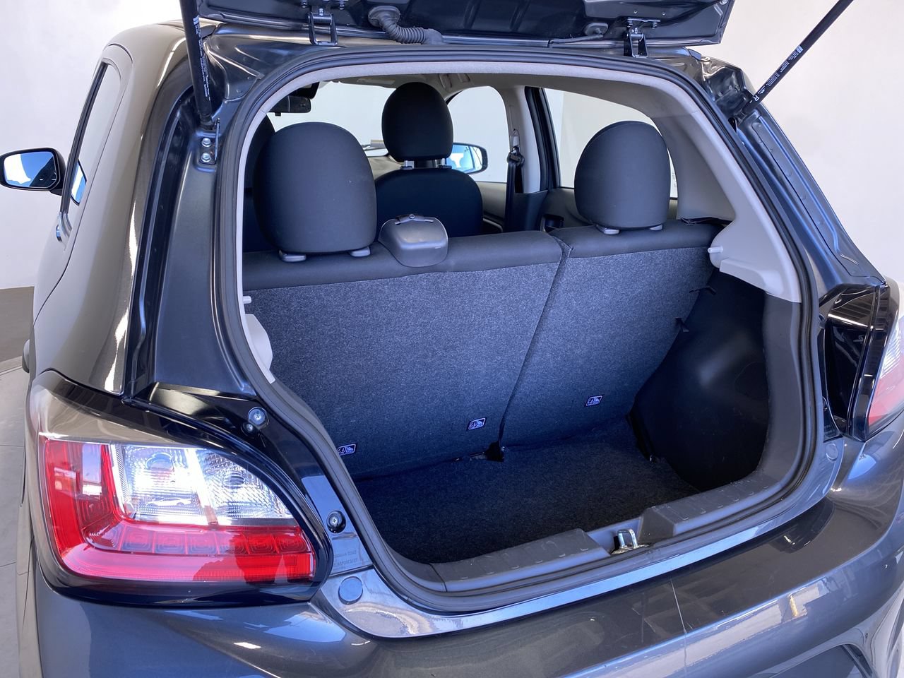 Used 2024 Mitsubishi Mirage ES FWD image 15