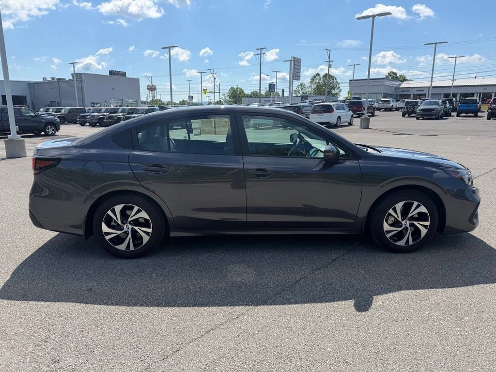 Used 2025 Subaru Legacy Premium AWD/4WD image 6