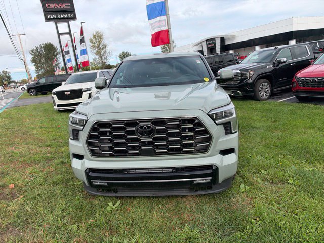 Used 2026 Toyota Sequoia Platinum AWD/4WD image 11