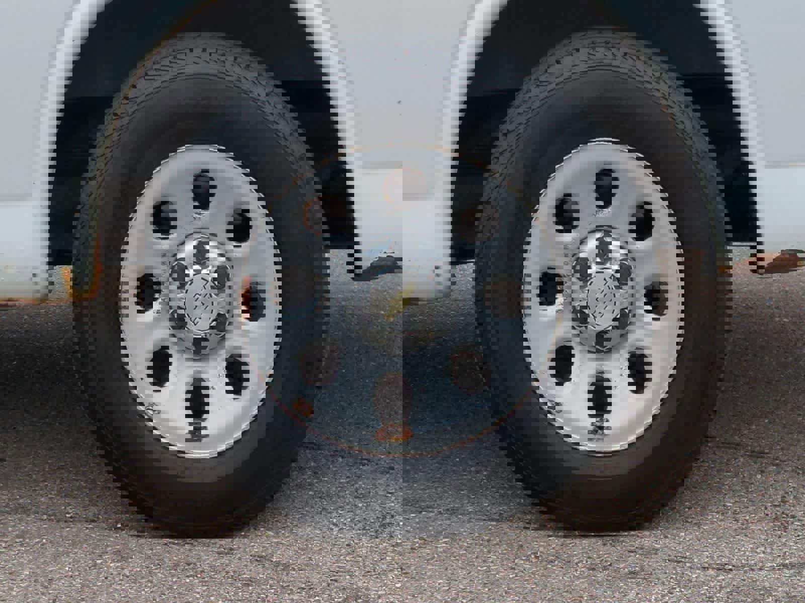 Used 2013 Chevrolet Express 1500 image 14