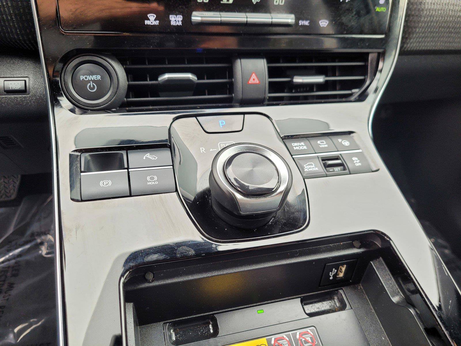 Certified 2023 Subaru Solterra AWD image 25