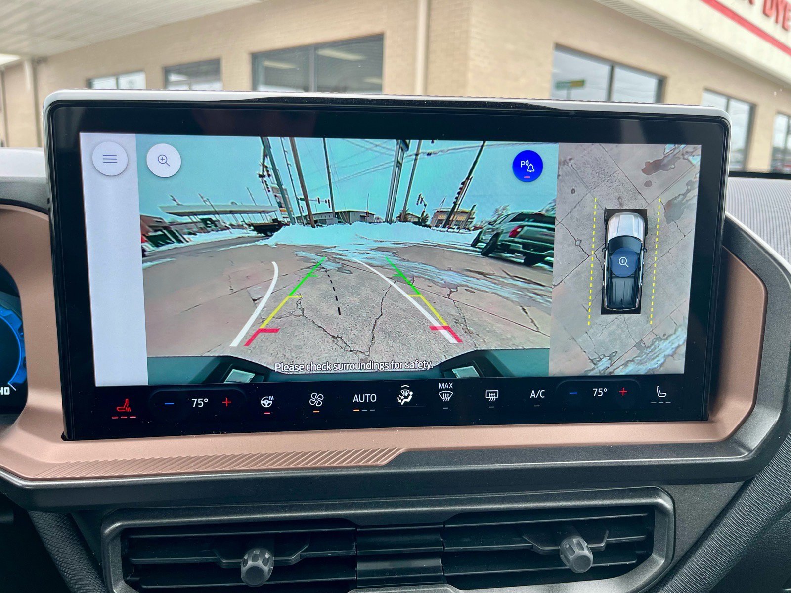 Used 2025 Ford Bronco Sport Outer Banks w/ Outer Banks Tech Package+ image 25